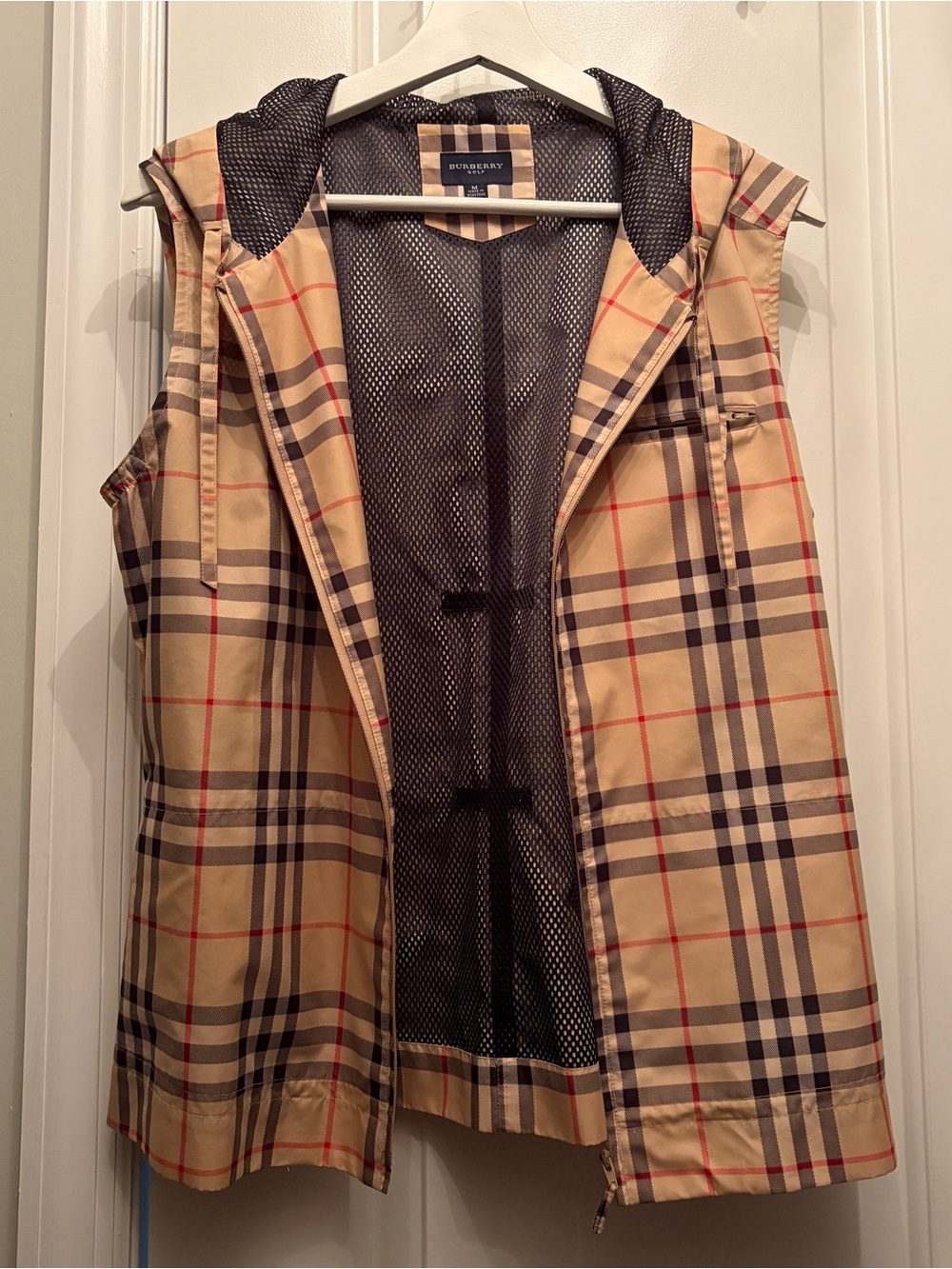 Burberry Golf Vintage Hooded Sleeveless Plaid Vest in Beige and Black